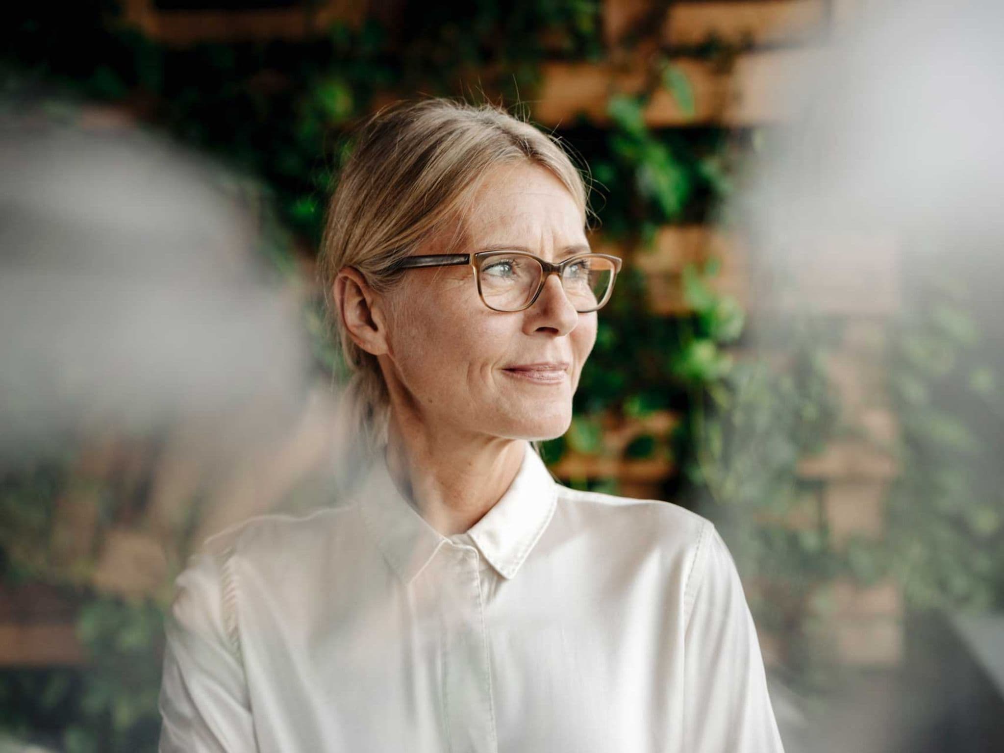 Osteoporose: Frau über 50 Jahre, ein Alter, in dem der Knochenabbau voranschreitet